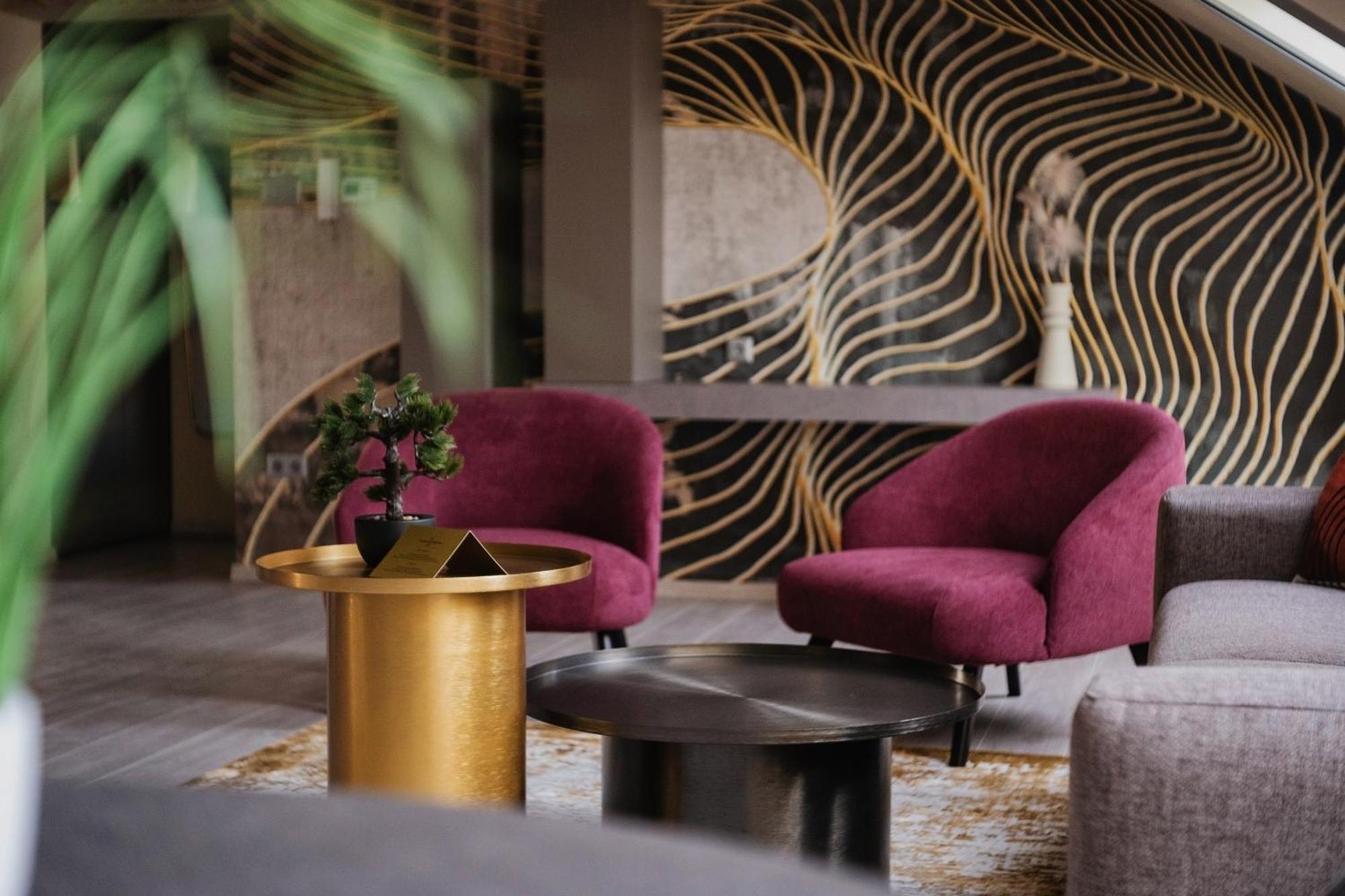 Riva Boutique Hotel Сегед Екстериор снимка